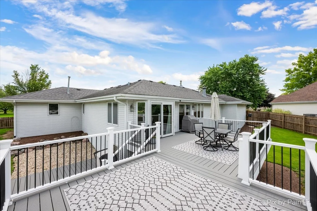 Photo of 7585 Derby Close