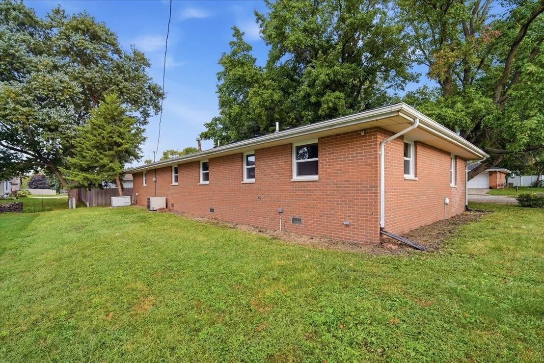 Photo of 404 Sunset Drive
