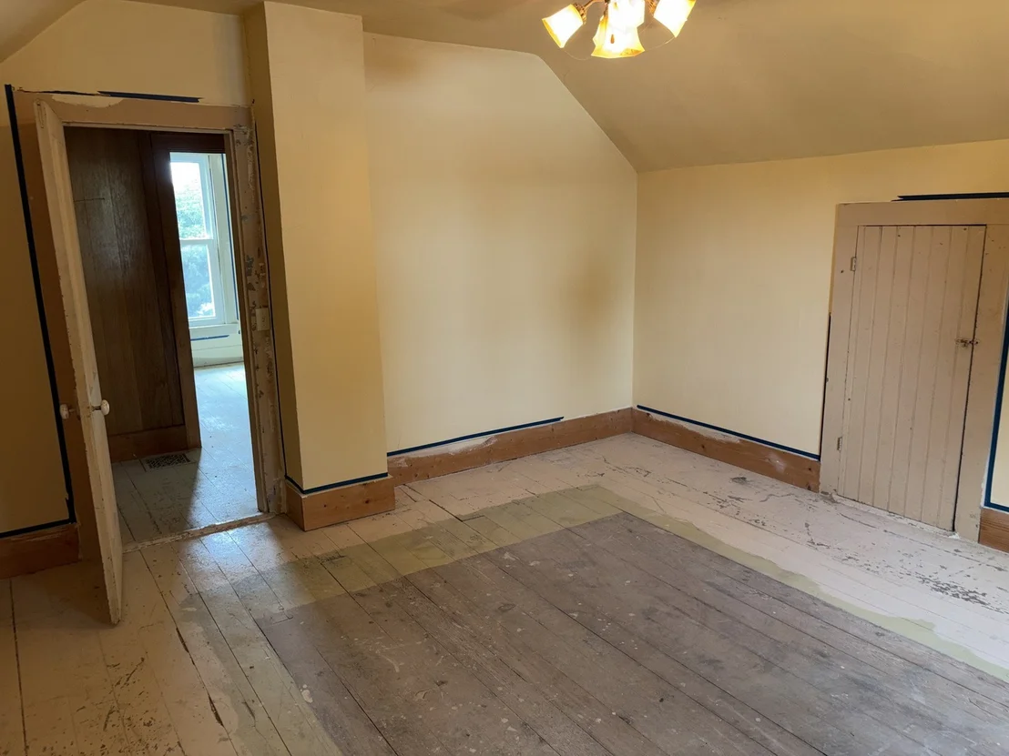 Photo of 211 N Seminary Street