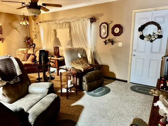 Photo of 205 N Pond Street