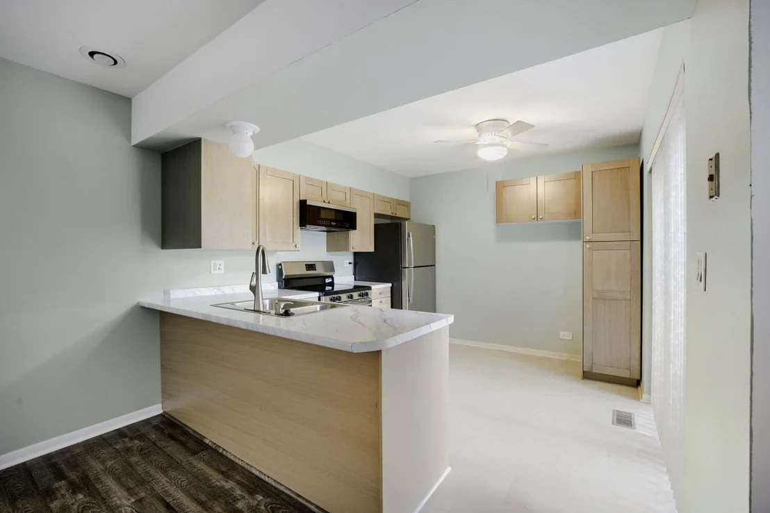 Photo of 901 Vose Drive