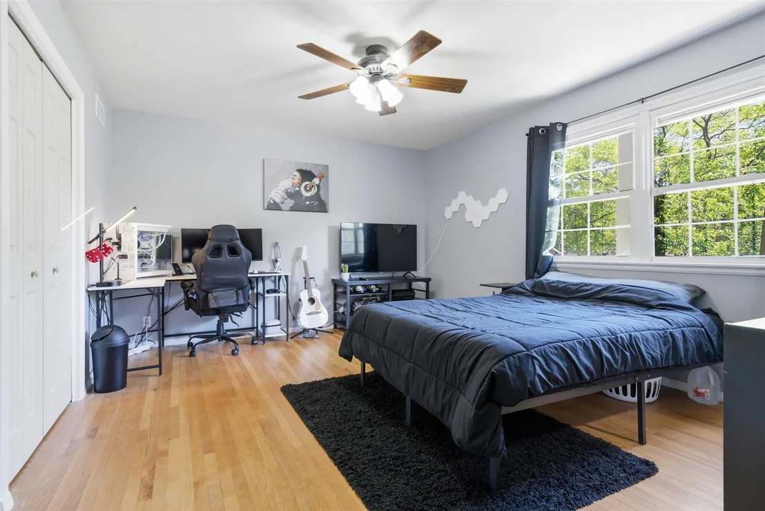 Photo of 501 Augustine Way