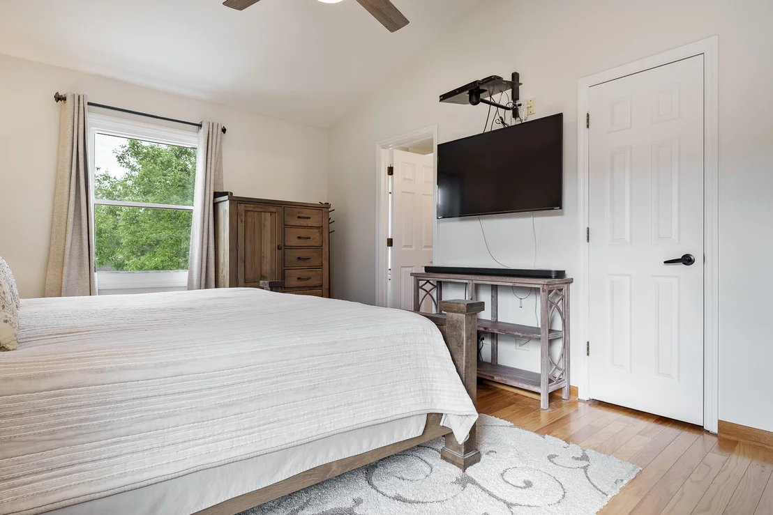 Photo of 881 Willowbrook Drive