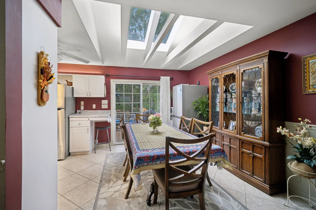 Photo of 1032 Valley Stream Drive