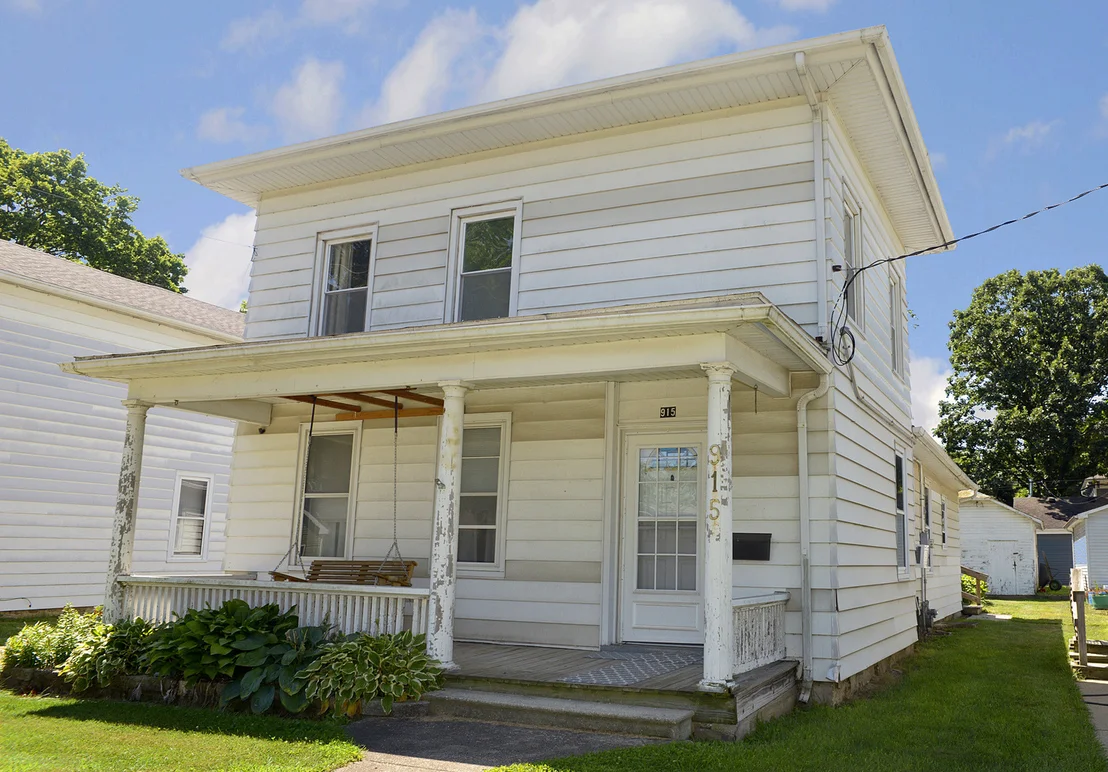 Photo of 915 Illinois Avenue