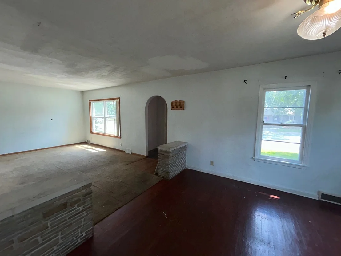 Photo of 165 W 34th Street