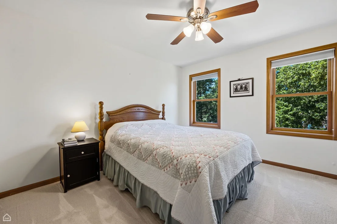 Photo of 2920 Compton Road