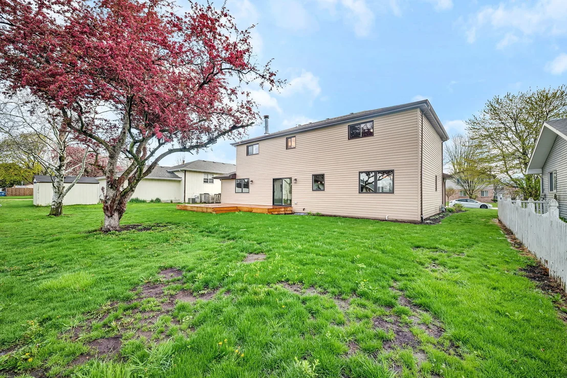Photo of 2380 Chestnut Lane