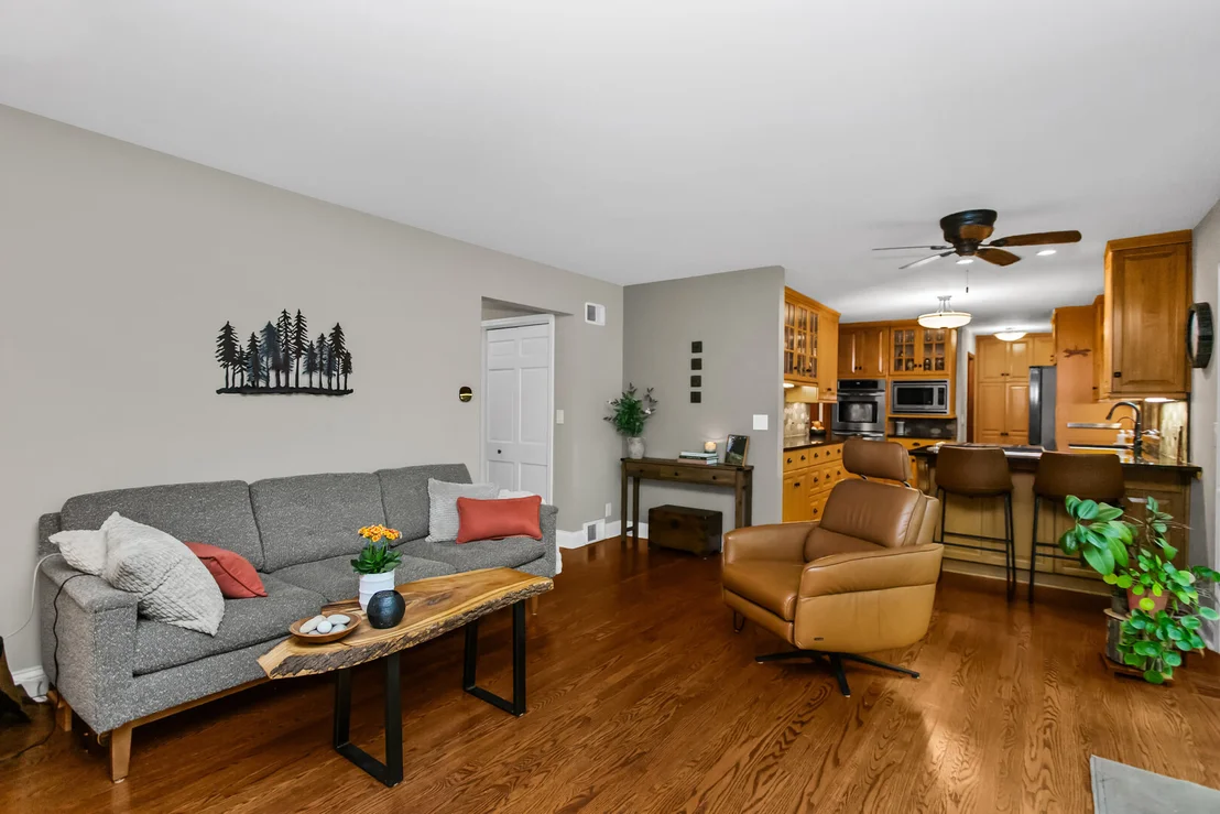 Photo of 4N159 Wild Rose Road