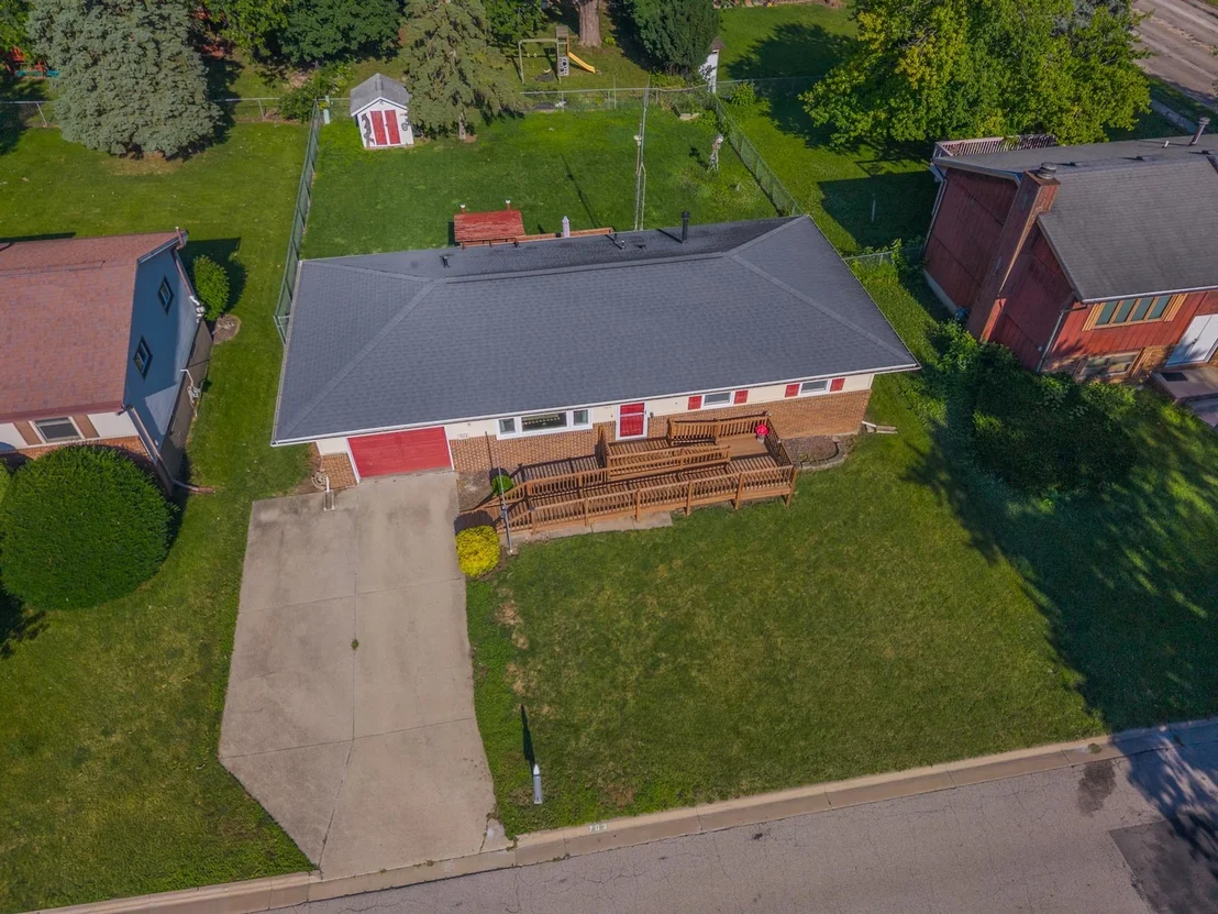 Photo of 703 Lara Road