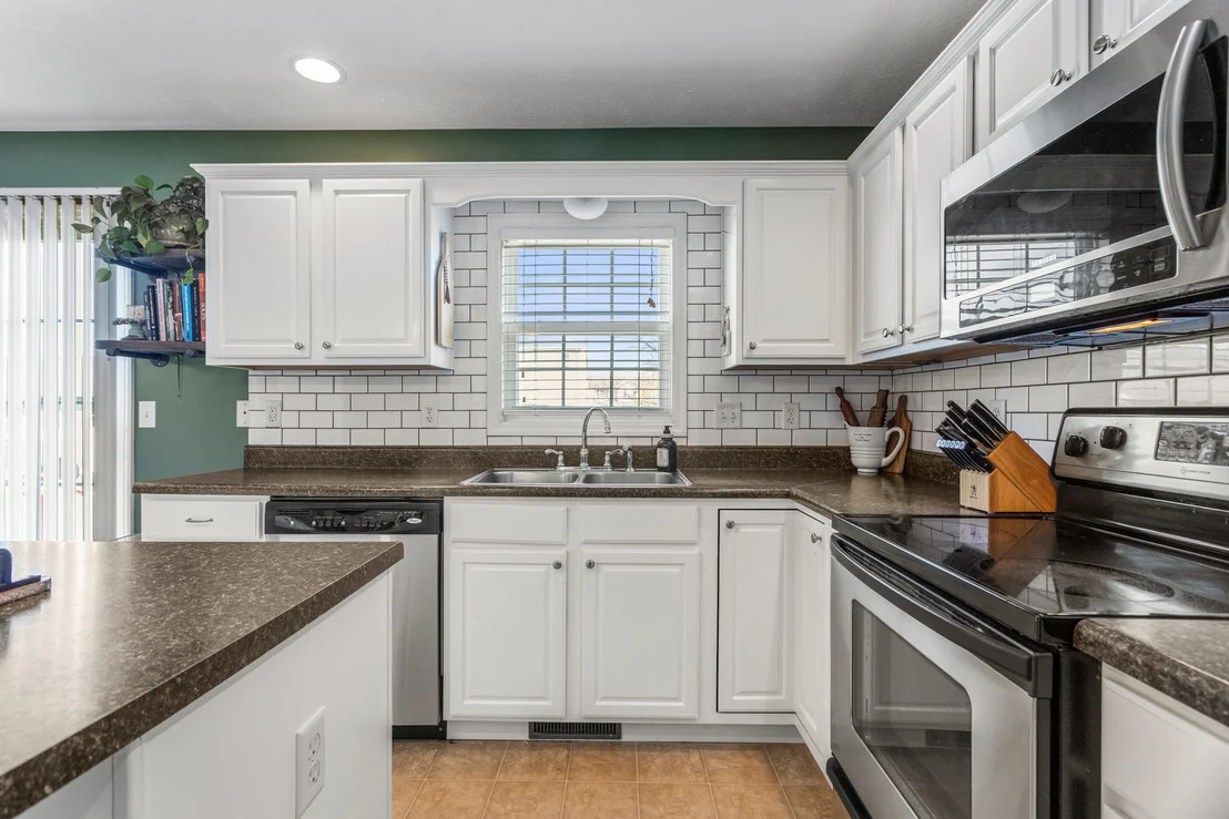 Photo of 806 Switchgrass Lane