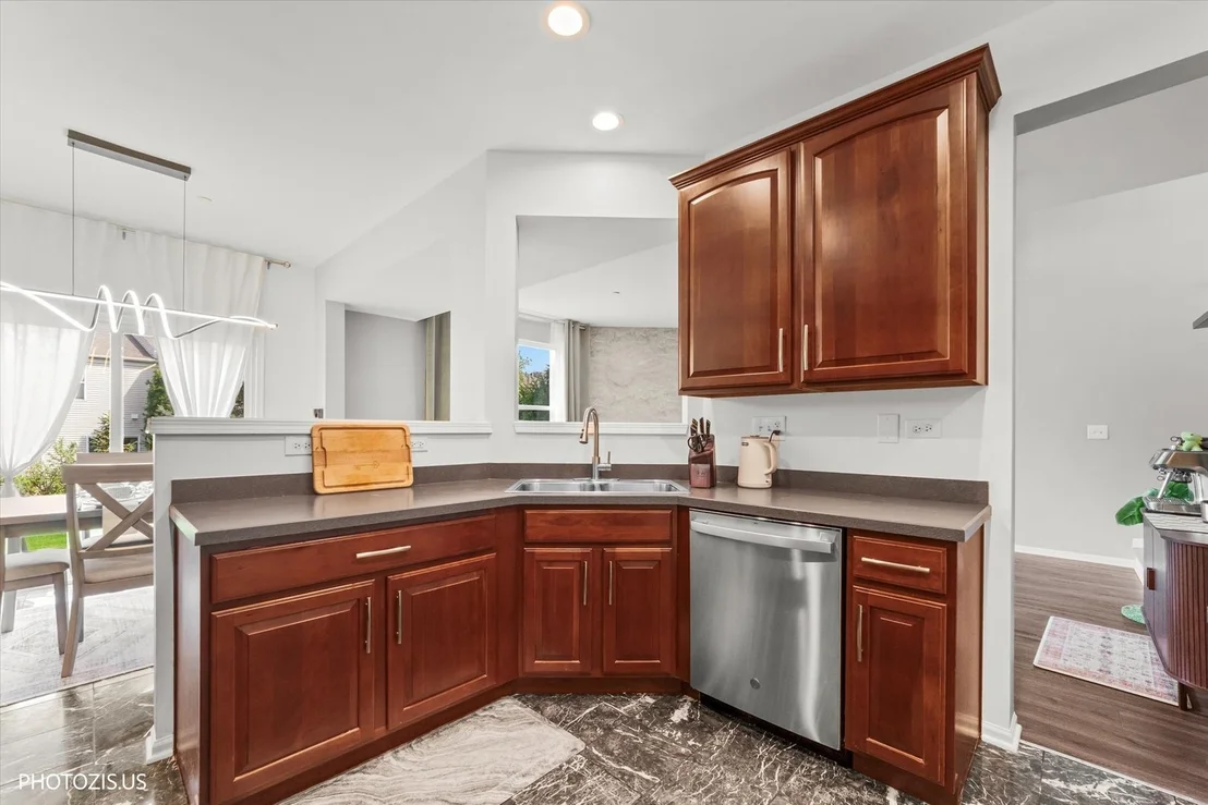 Photo of 908 Elizabeth Drive