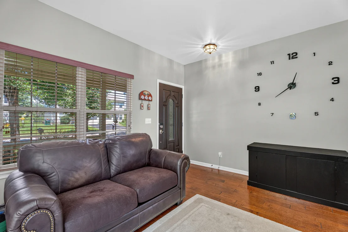 Photo of 21249 W Edison Lane