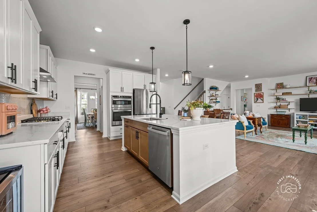 Photo of 115 Piper Glen Avenue