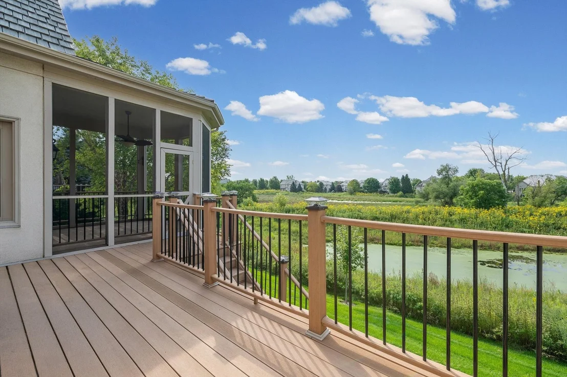 Photo of 1013 Ridgeview Drive