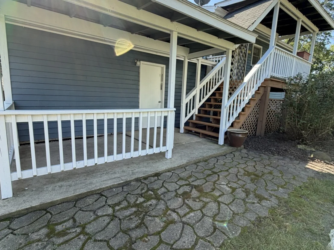 Photo of 1625 Sycamore Lane