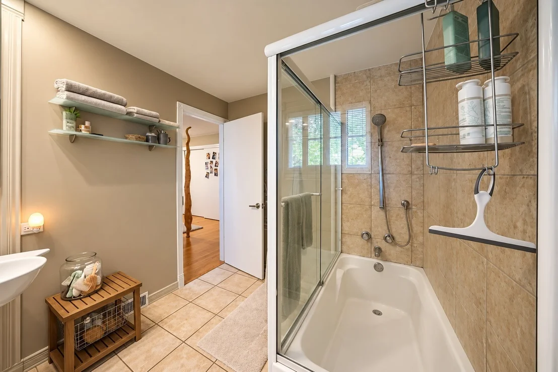 Photo of 426 Amherst Avenue