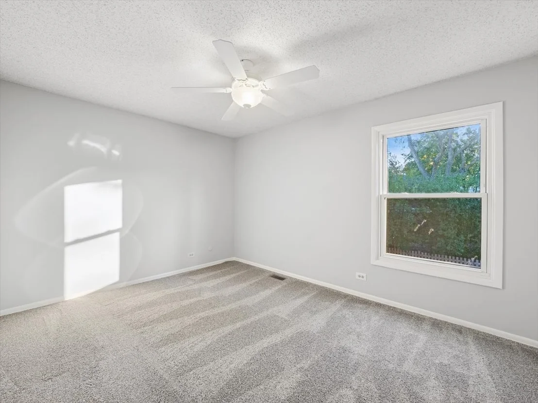 Photo of 122 Encina Drive
