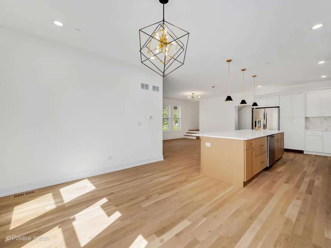 Photo of 751 Sunnyside Road