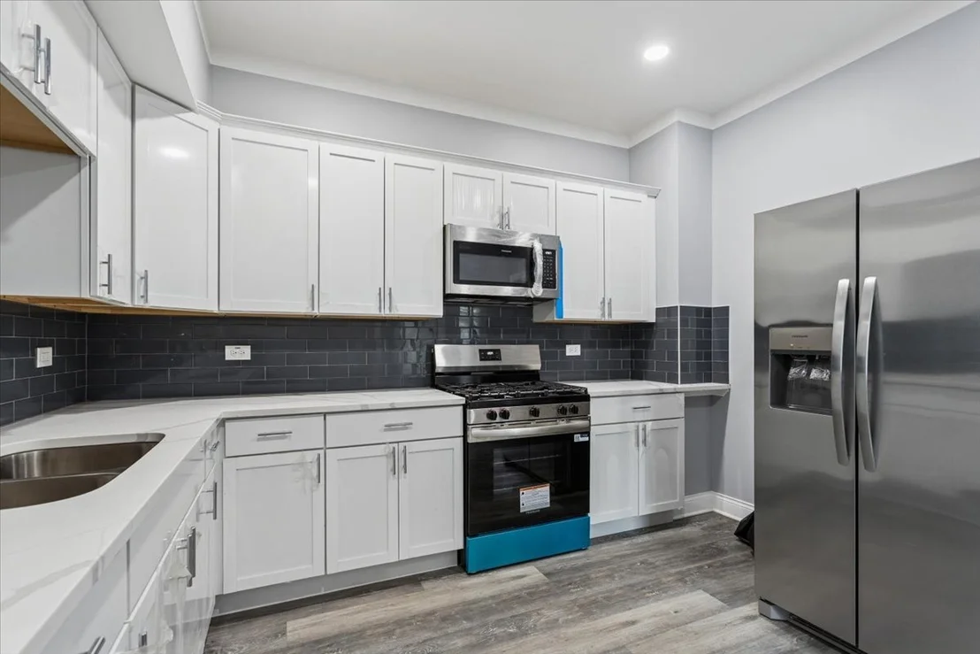 Photo of 1509 W 72nd Place