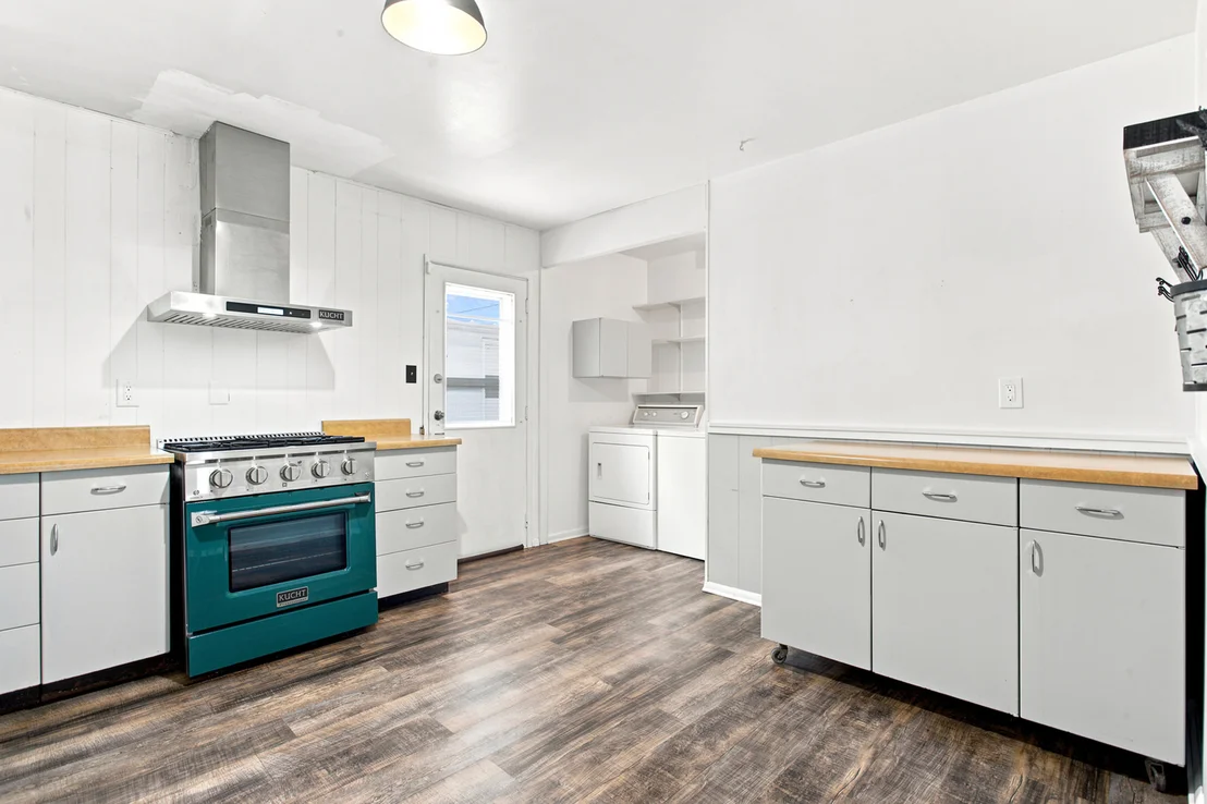 Photo of 1709 Crescent Drive