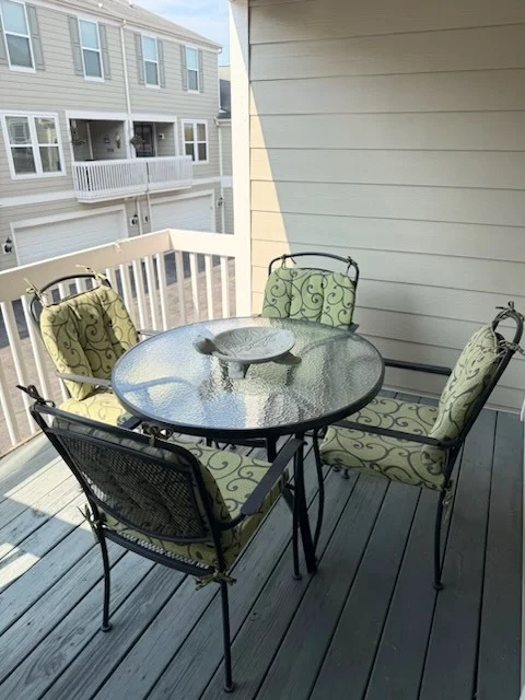 Photo of 995 Reserve Drive