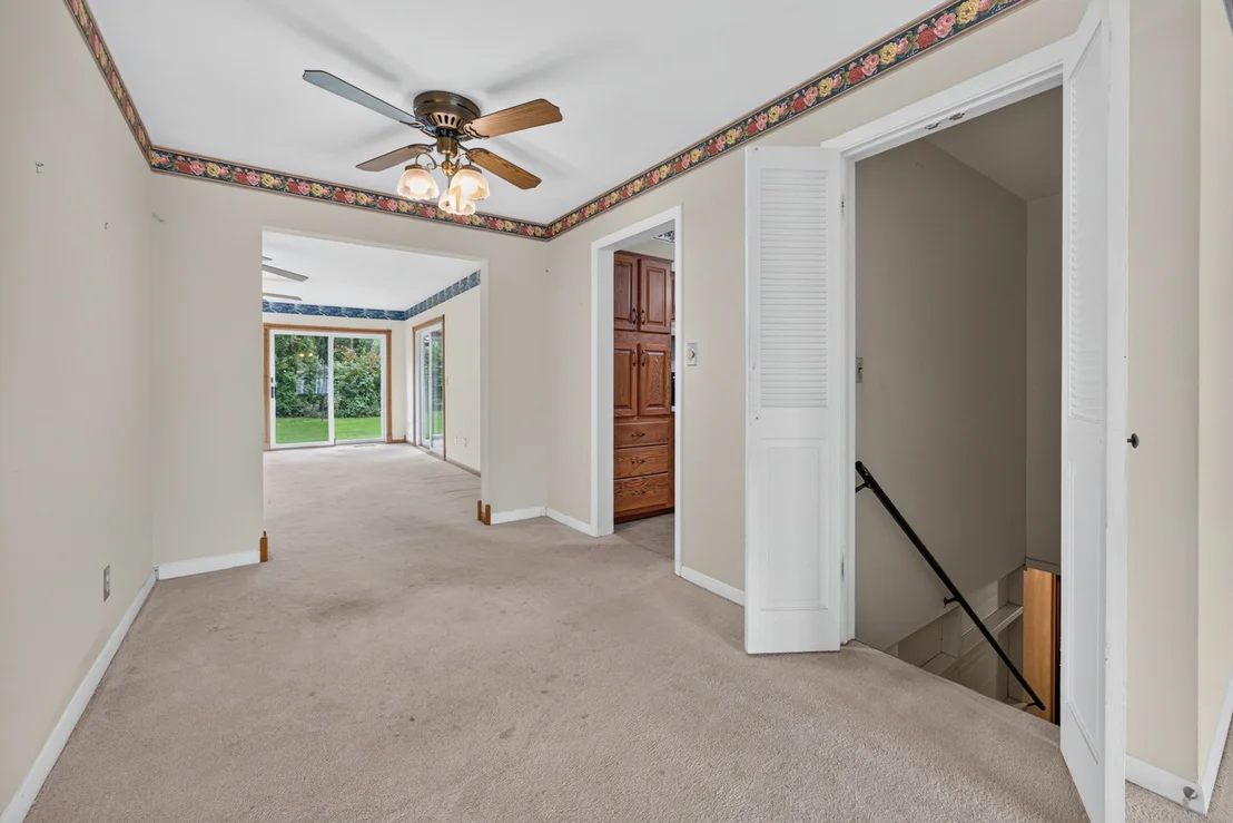 Photo of 405 Warren Avenue