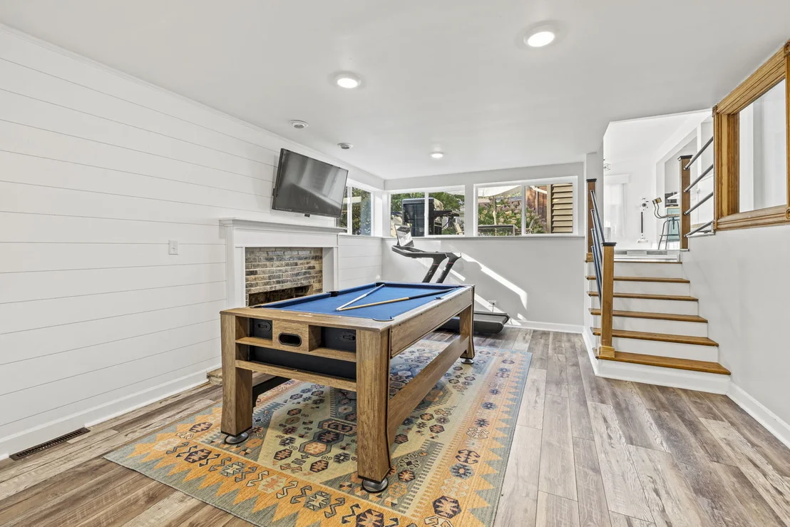 Photo of 620 Crest Street