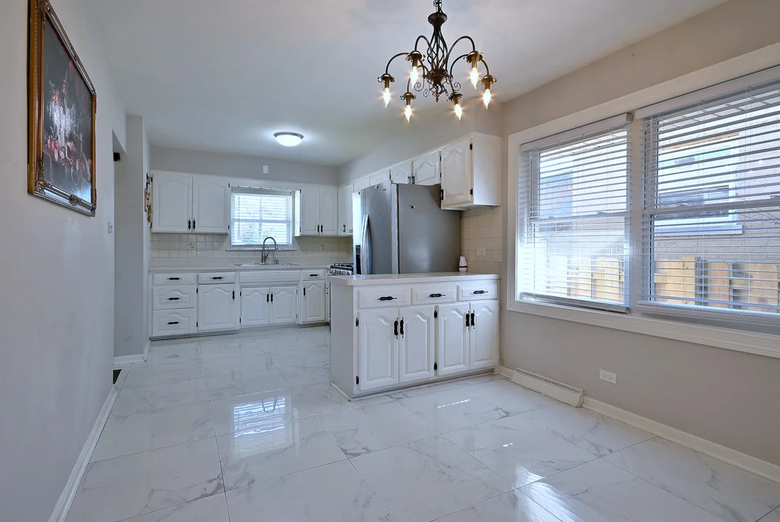 Photo of 341 Iroquois Road