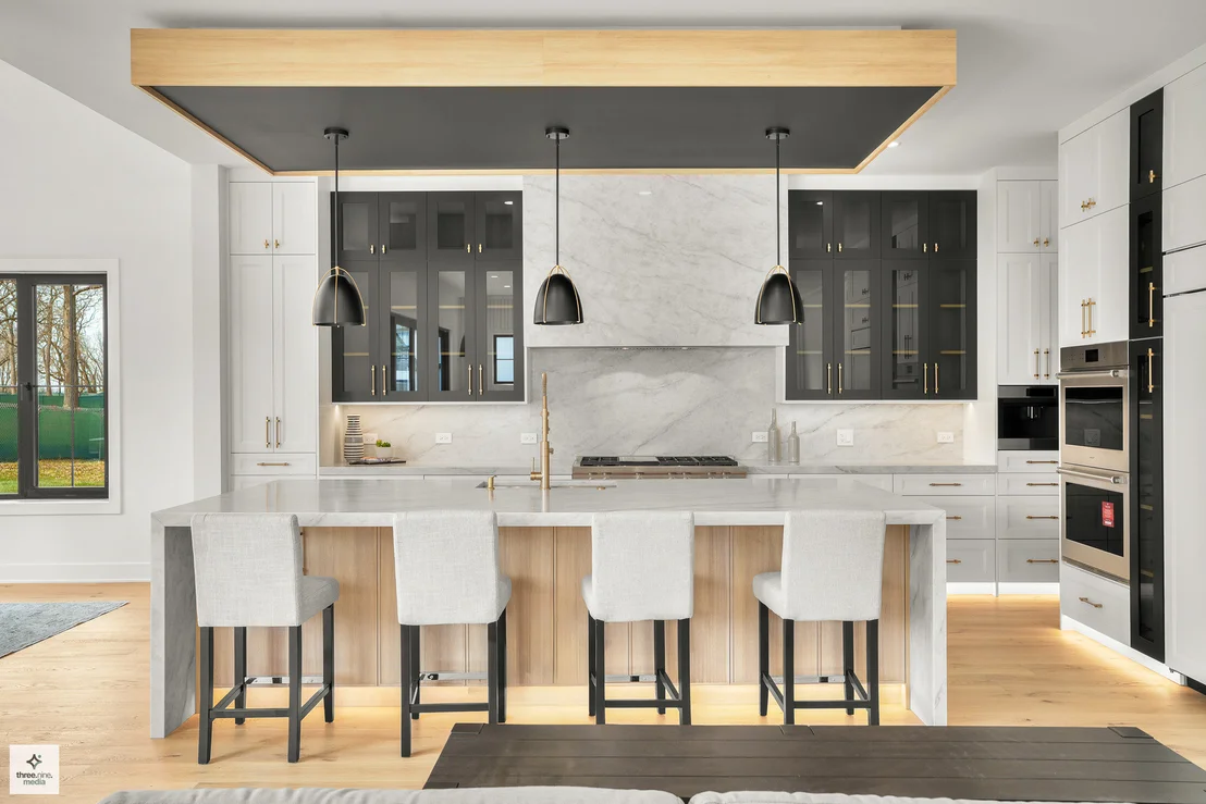 Photo of 390 Forest Edge Drive