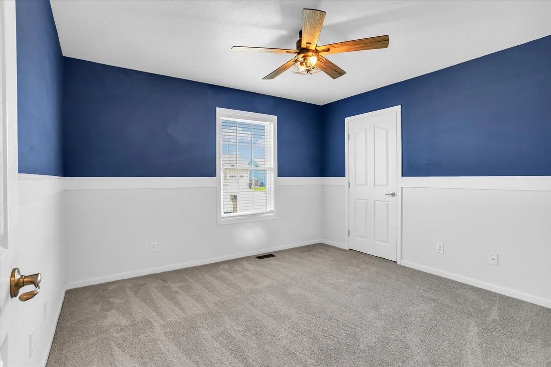 Photo of 2509 N Skyline Drive