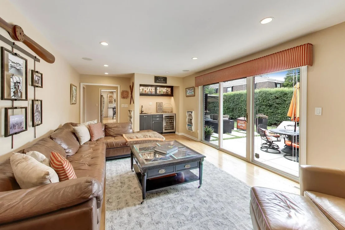Photo of 3956 Rutgers Lane