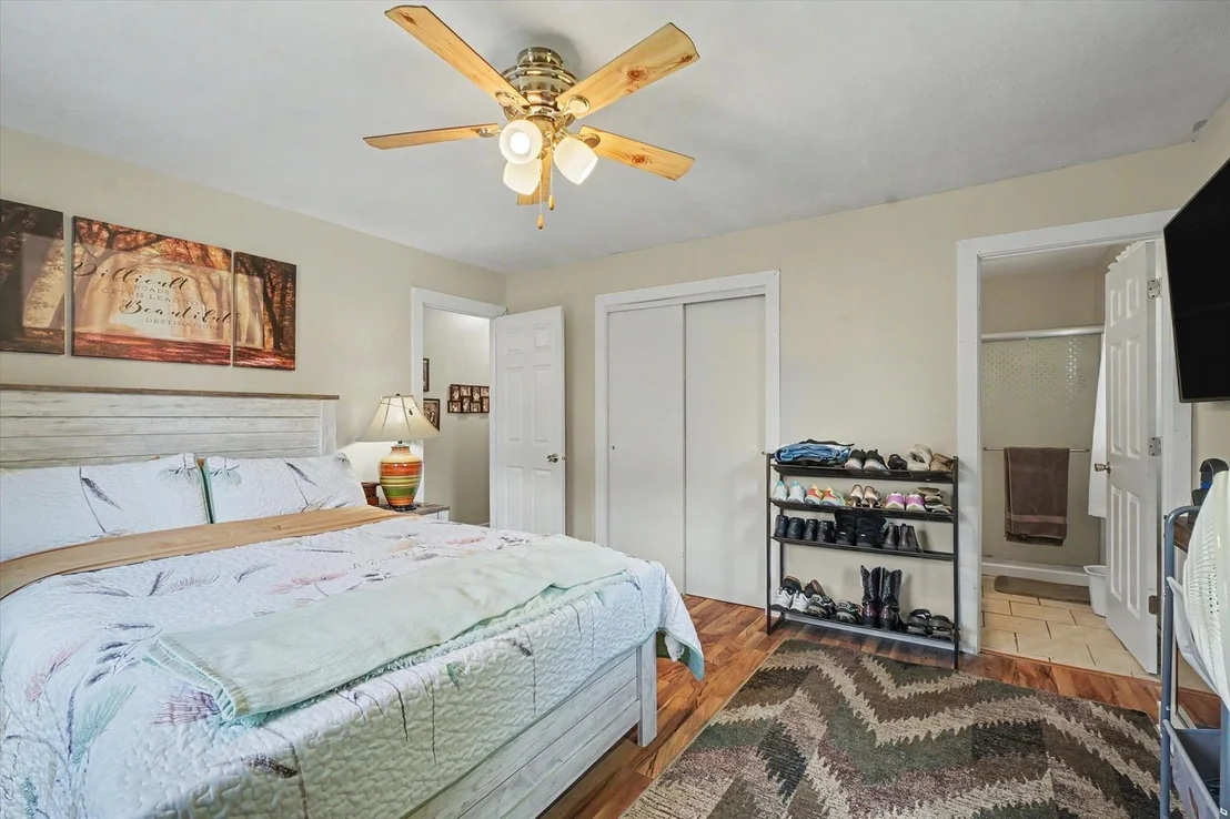 Photo of 1044 Pinecrest Drive