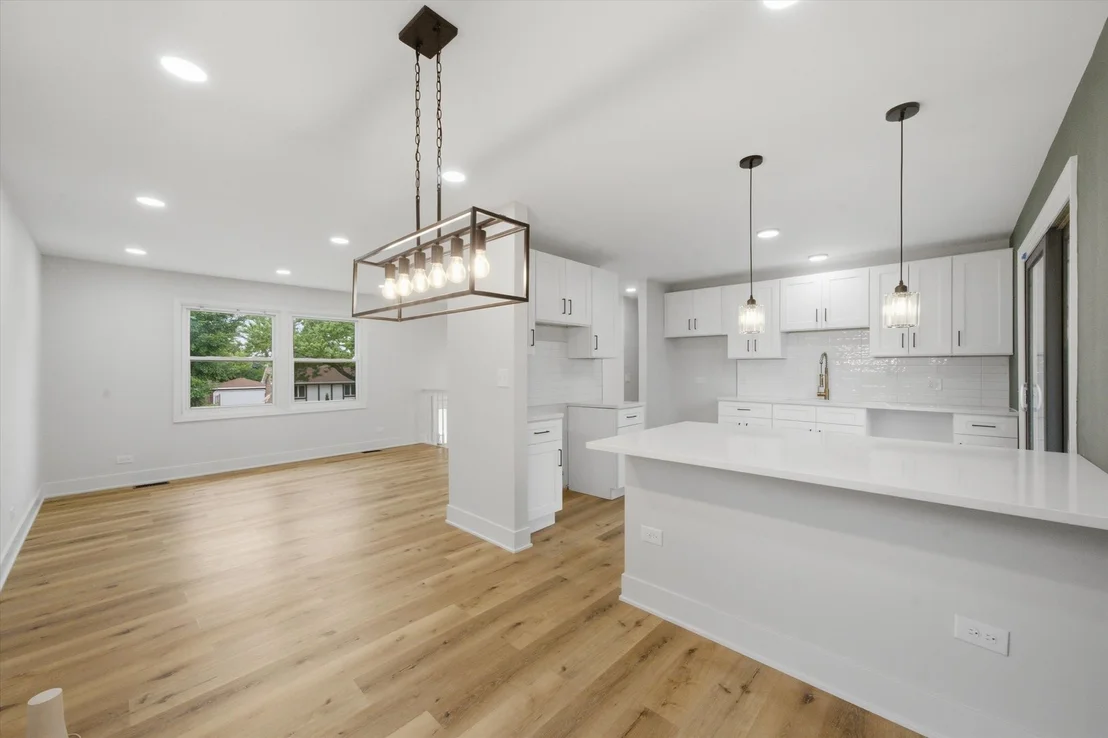 Photo of 7931 W laurel Drive
