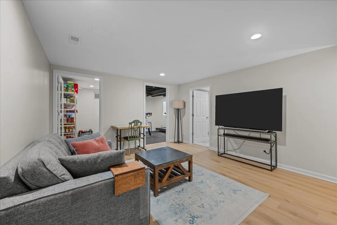 Photo of 40W170 Deer Run Drive