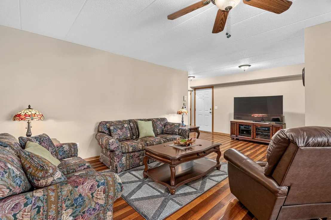 Photo of Unit 2D at 6845 Forestview Drive