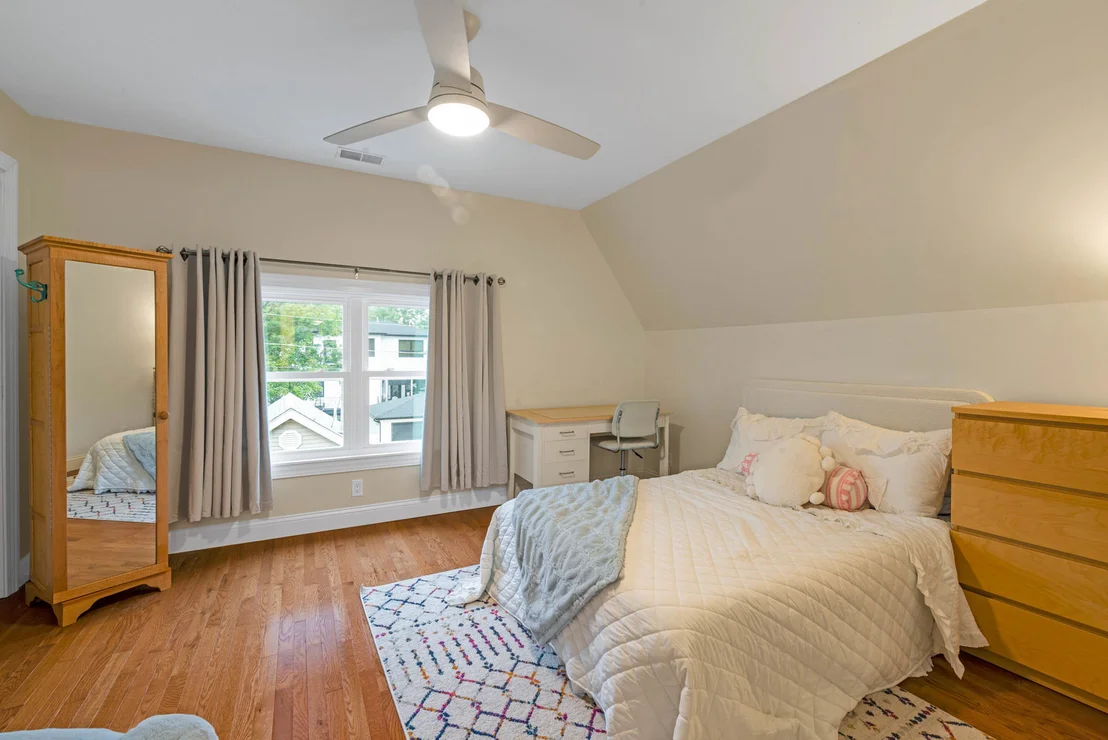 Photo of 4159 Dubois Boulevard