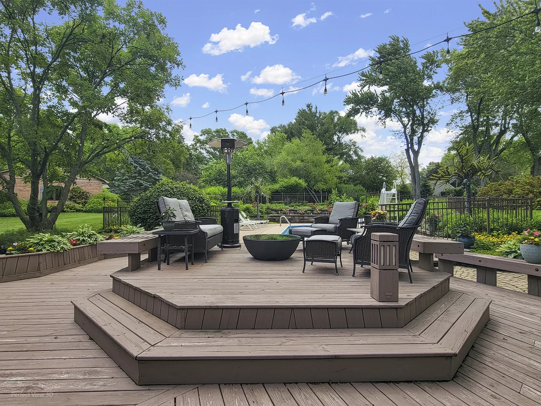 Photo of 40484 Sunset Drive N