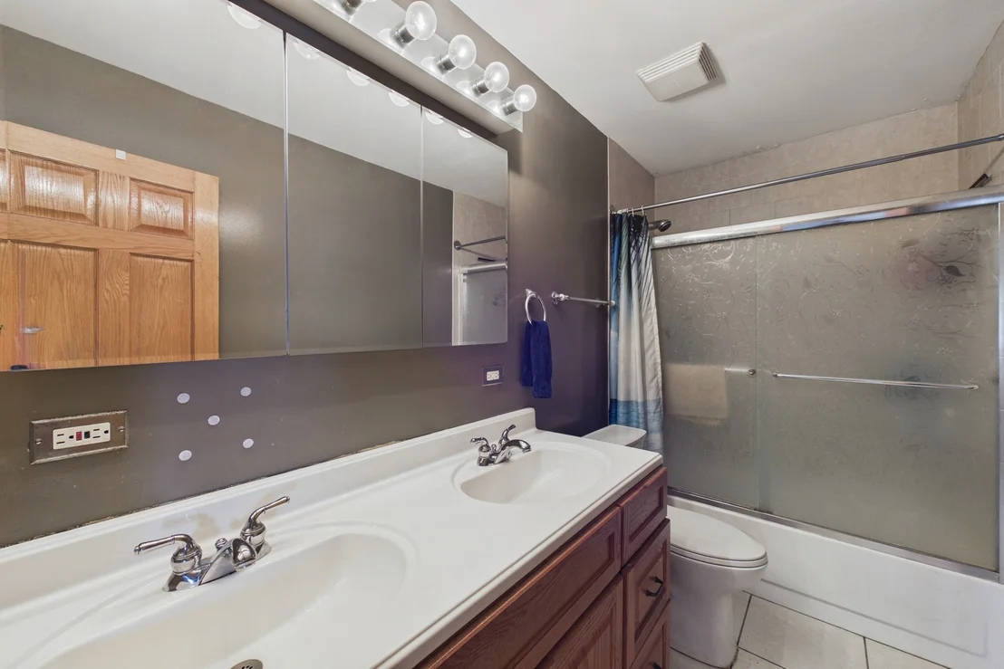 Photo of 4595 Zeppelin Drive
