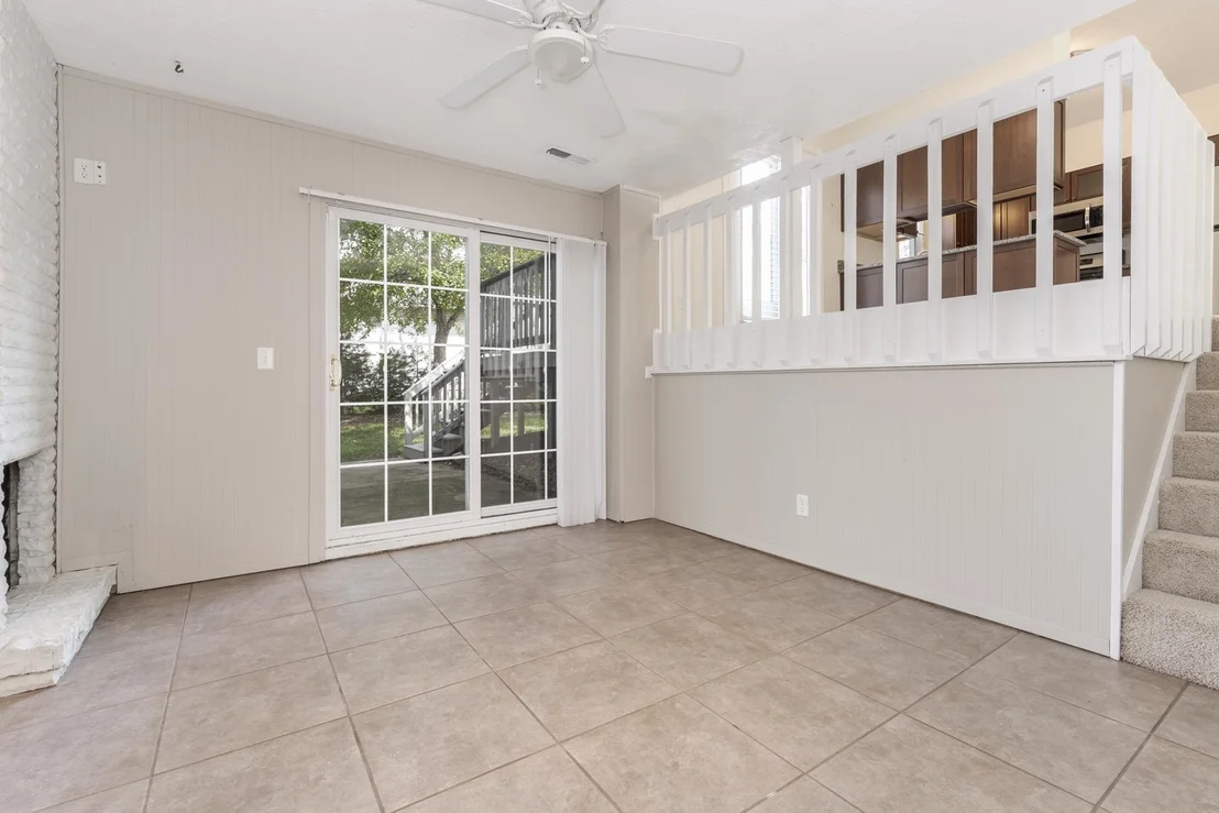 Photo of 207 Greenleaf Drive