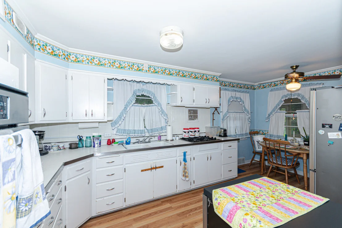 Photo of 22 GALE Avenue