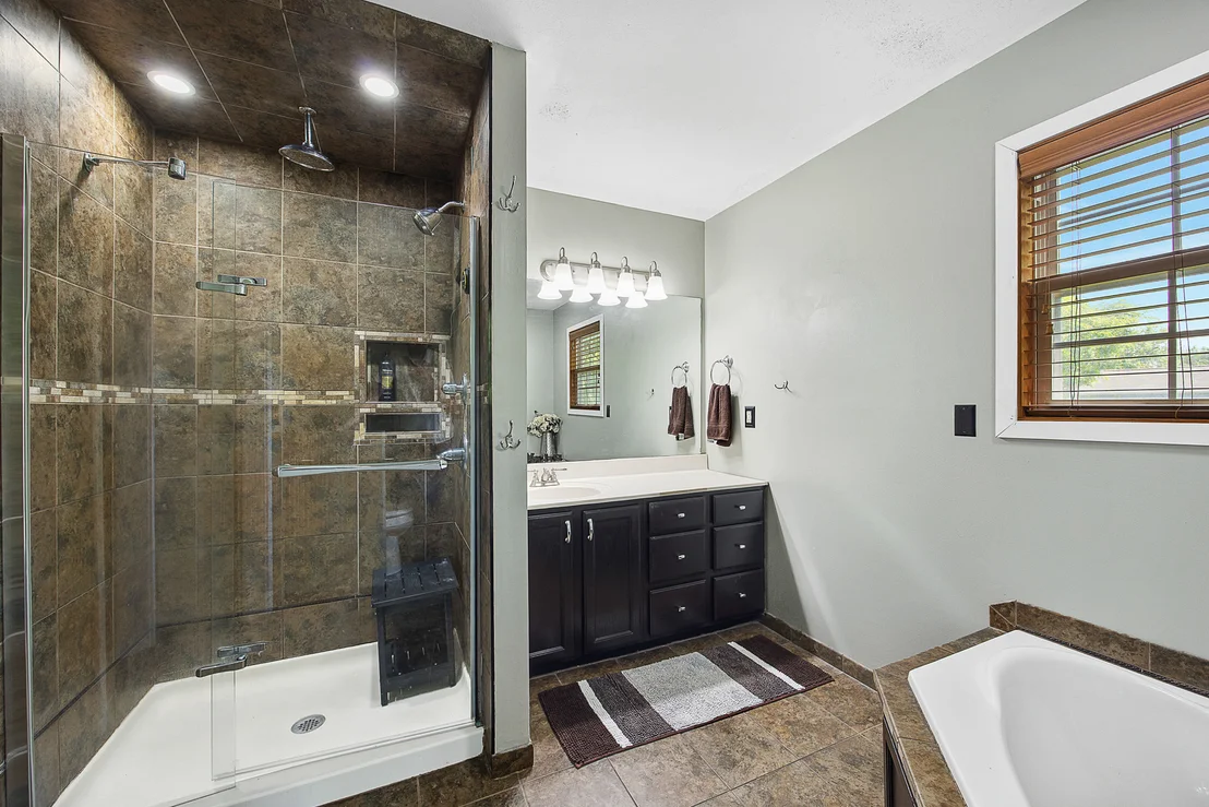 Photo of 1297 N Forrest Drive