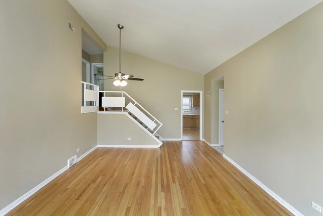 Photo of 558 MALLARD Lane