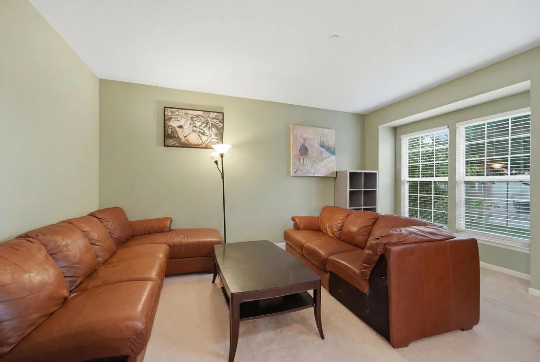 Photo of 906 Blue Ridge Drive
