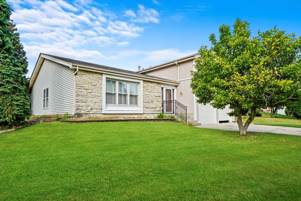 Photo of 304 Sutherland Lane