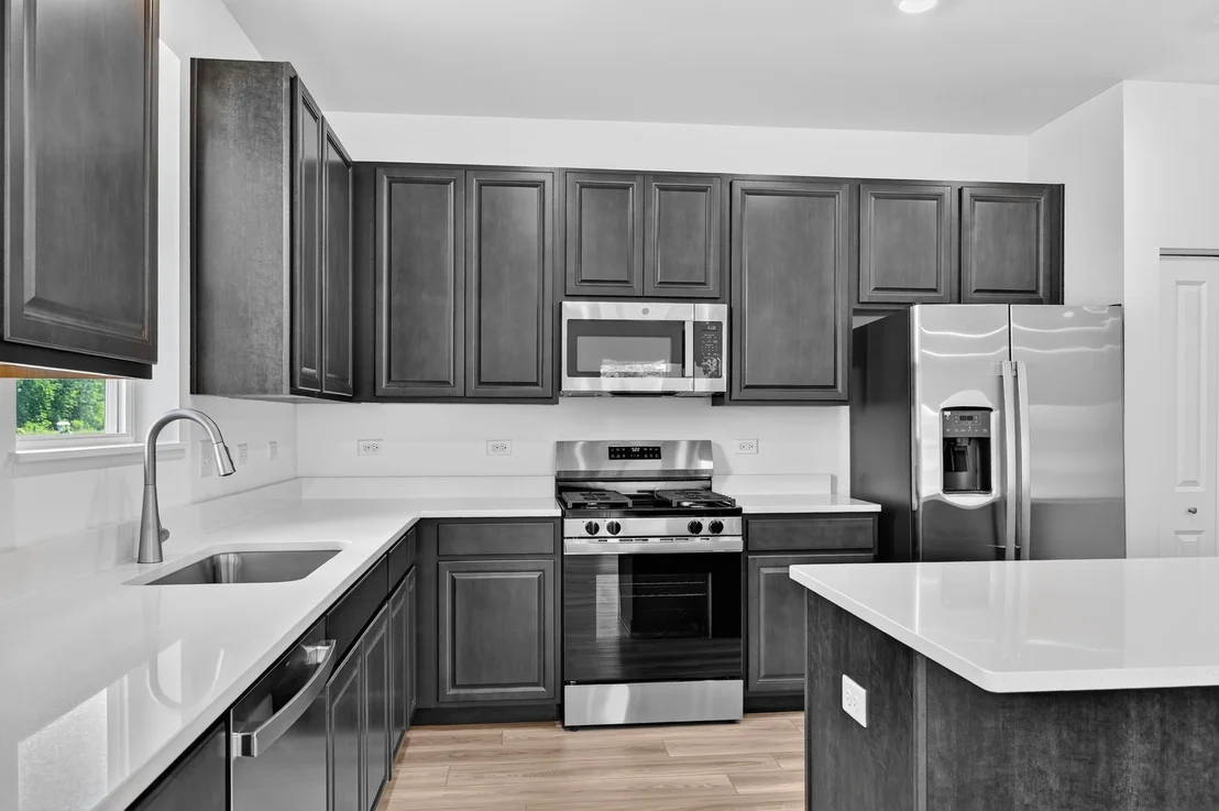 Photo of 373 Cottrell Lane