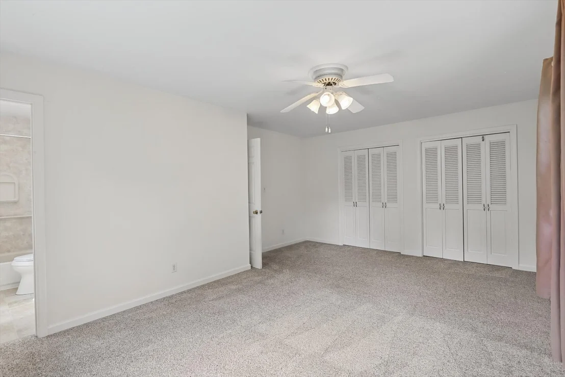 Photo of 2118 Bristol Road