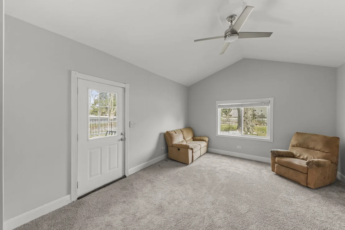 Photo of 916 Barber Lane