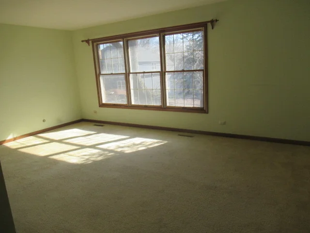 Photo of 596 Windham Lane