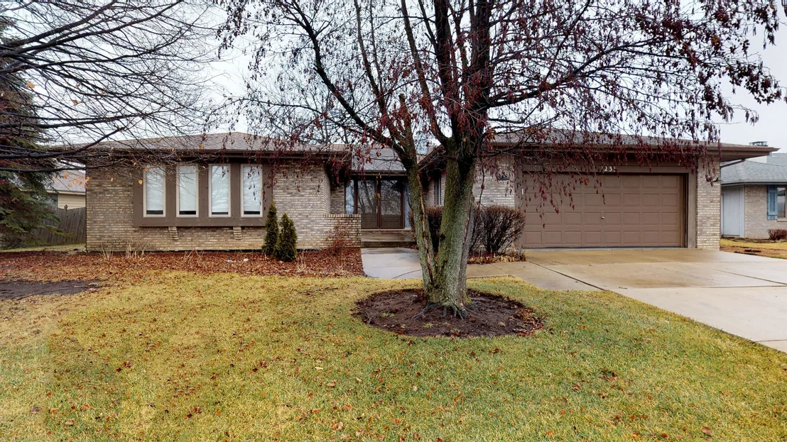 Photo of 1233 Lynnfield Lane